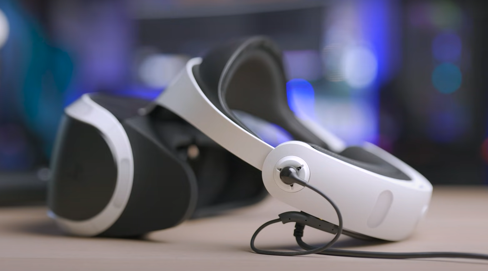 Top 5 Best VR Headsets Under 50 [September 2024 Review] GamingProfy