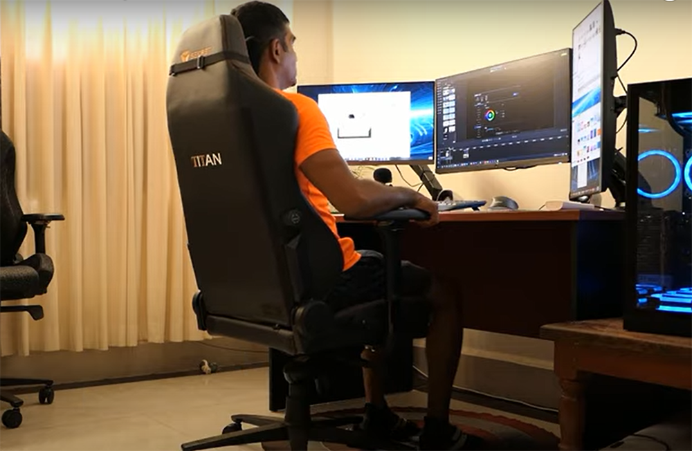 What Makes a Fabric or Mesh Gaming Chair Dirty?
