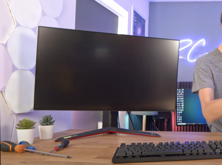 Monitor Turns off When Gaming How to Fix It? GamingProfy