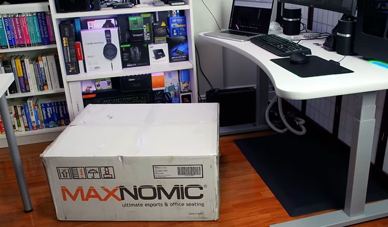 What Gaming Chair Does Ninja Use? GamingProfy