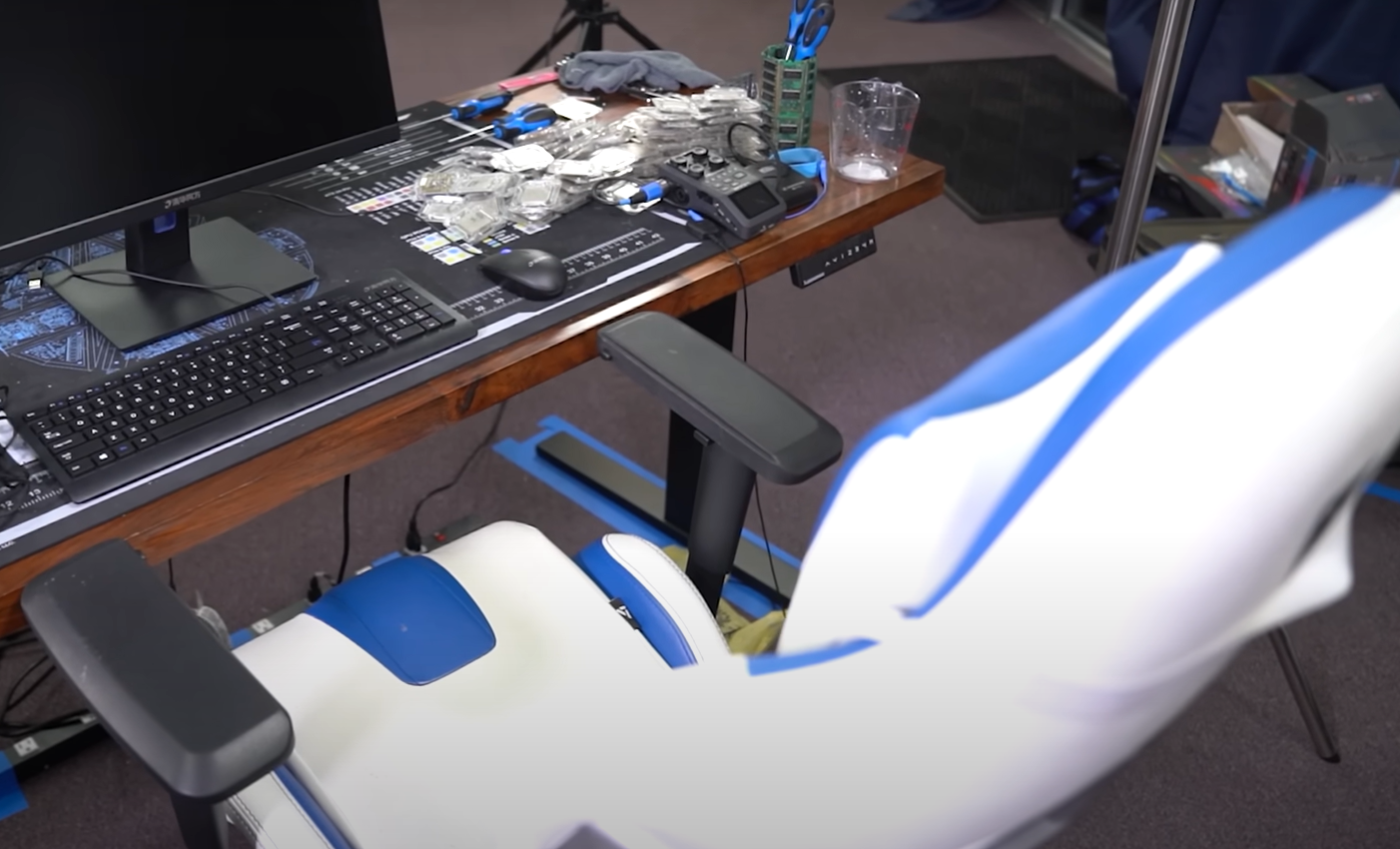 What Gaming Chair Does PewDiePie Use? GamingProfy